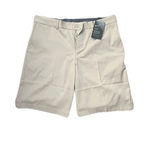 Nike Men’s Golf Shorts, 34, Khaki, never worn, attached tags
